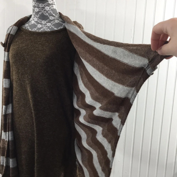 A'reve Brown Gray Striped Knit Cowl Neck Sweater Womens Medium Modcloth Cardigan - Picture 3 of 12